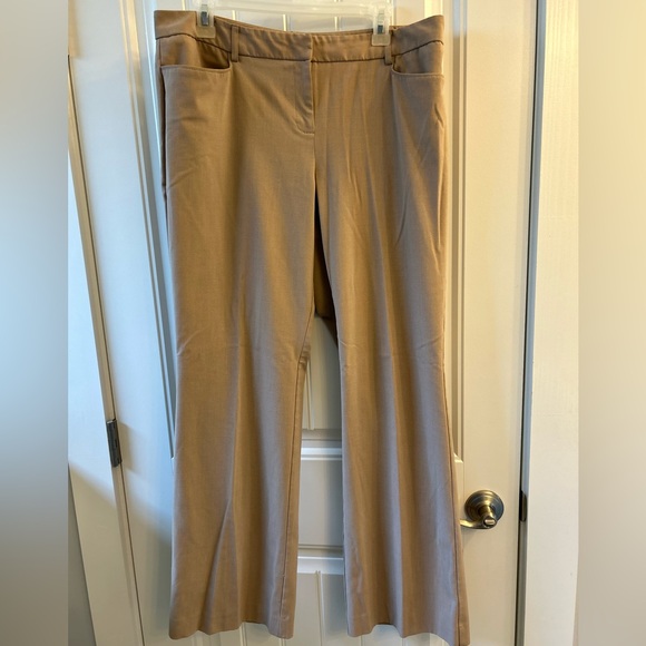 Bundle of 4 NY & Co (Skirt/Capris/2 Slacks) size 12 - Picture 7 of 12